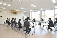 訪問会の様子