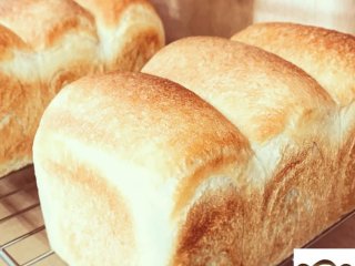 オーガニック食パン三山